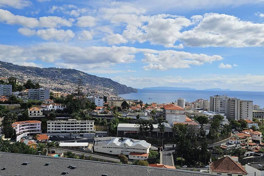 Ferienwohnung Vista Mar - Ac, Parking And Pool Funchal  Exterior foto
