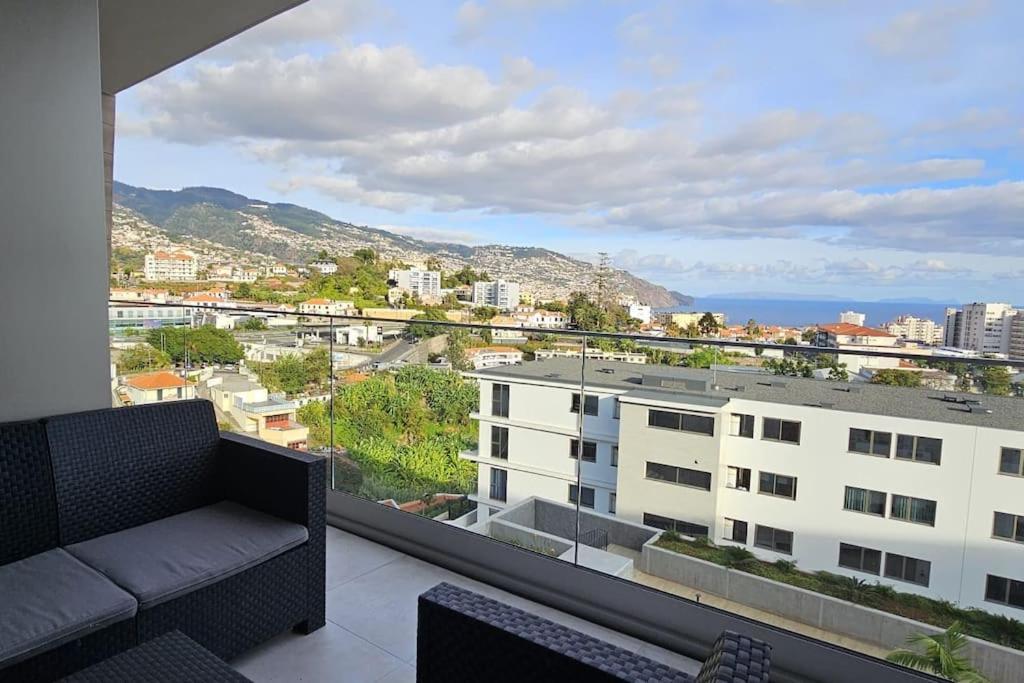 Ferienwohnung Vista Mar - Ac, Parking And Pool Funchal  Exterior foto